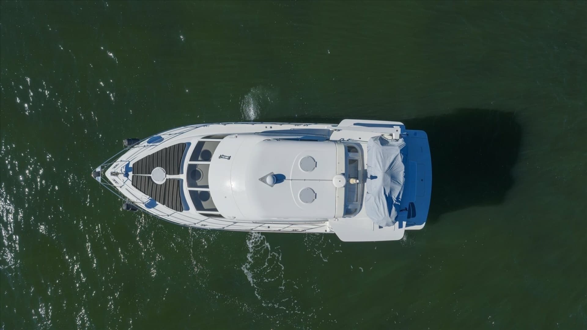 1998 Carver 455 Aft Cabin MY - Image 6