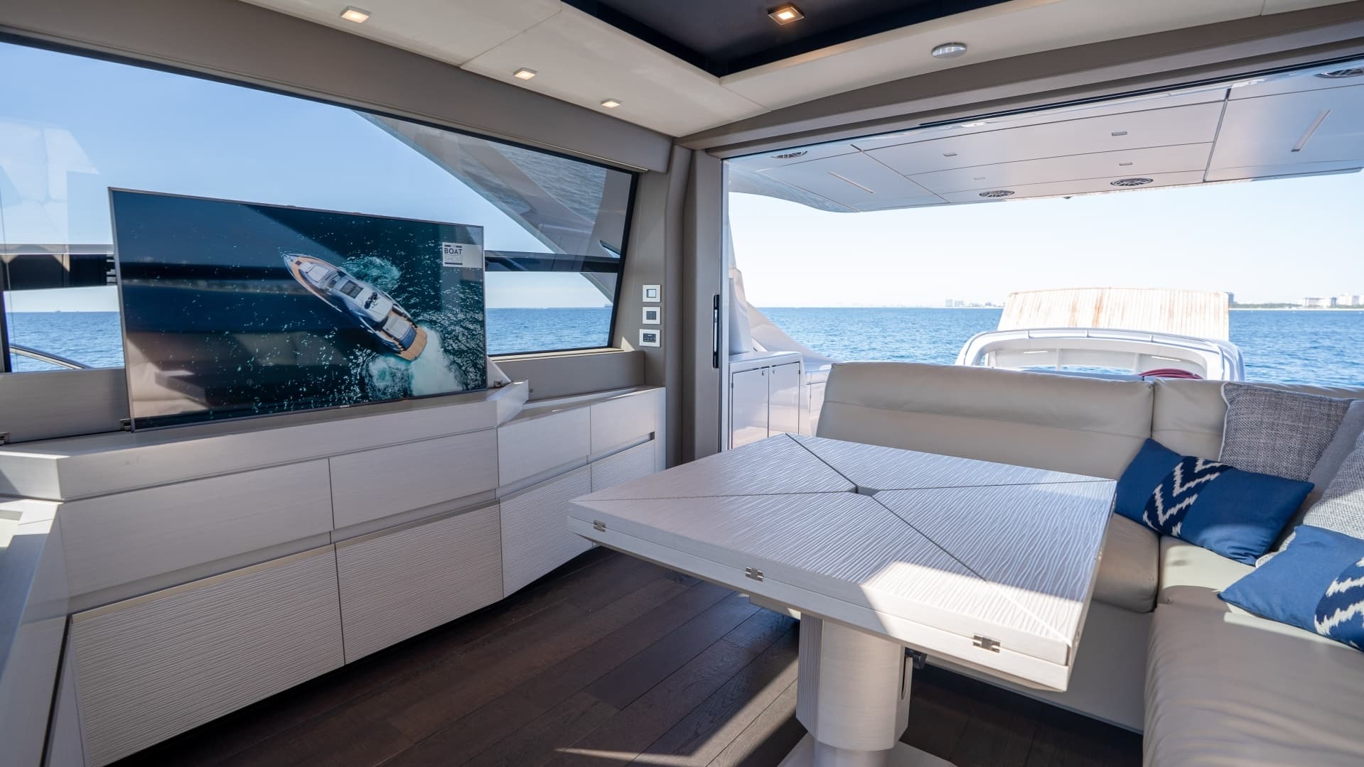 2024 Pershing 7X - Image 42