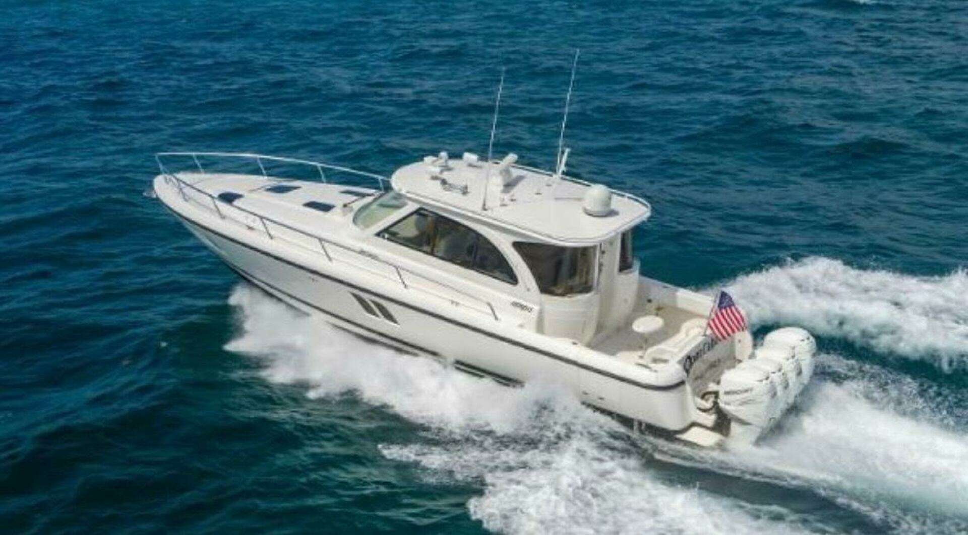 2012 Intrepid 475 Sport Yacht Enclosed - Image 3
