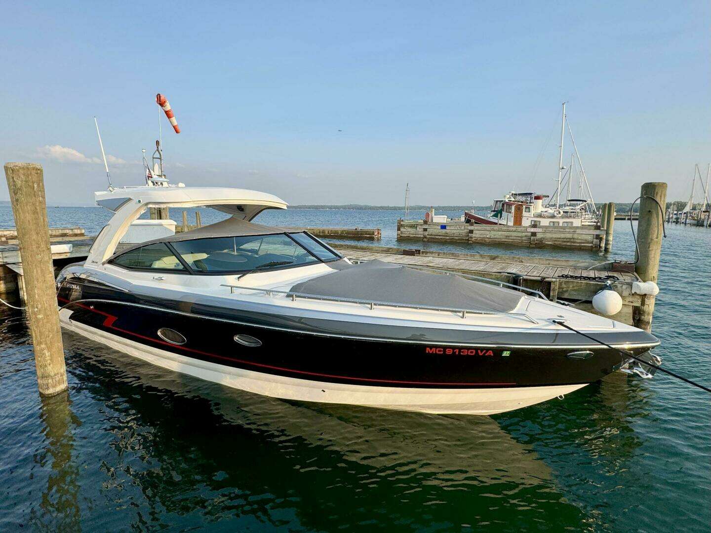 2024 Formula 350 Crossover Bowrider - Image 71