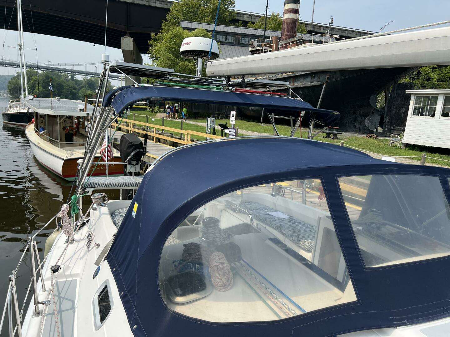 2004 Hunter 41 - Image 67