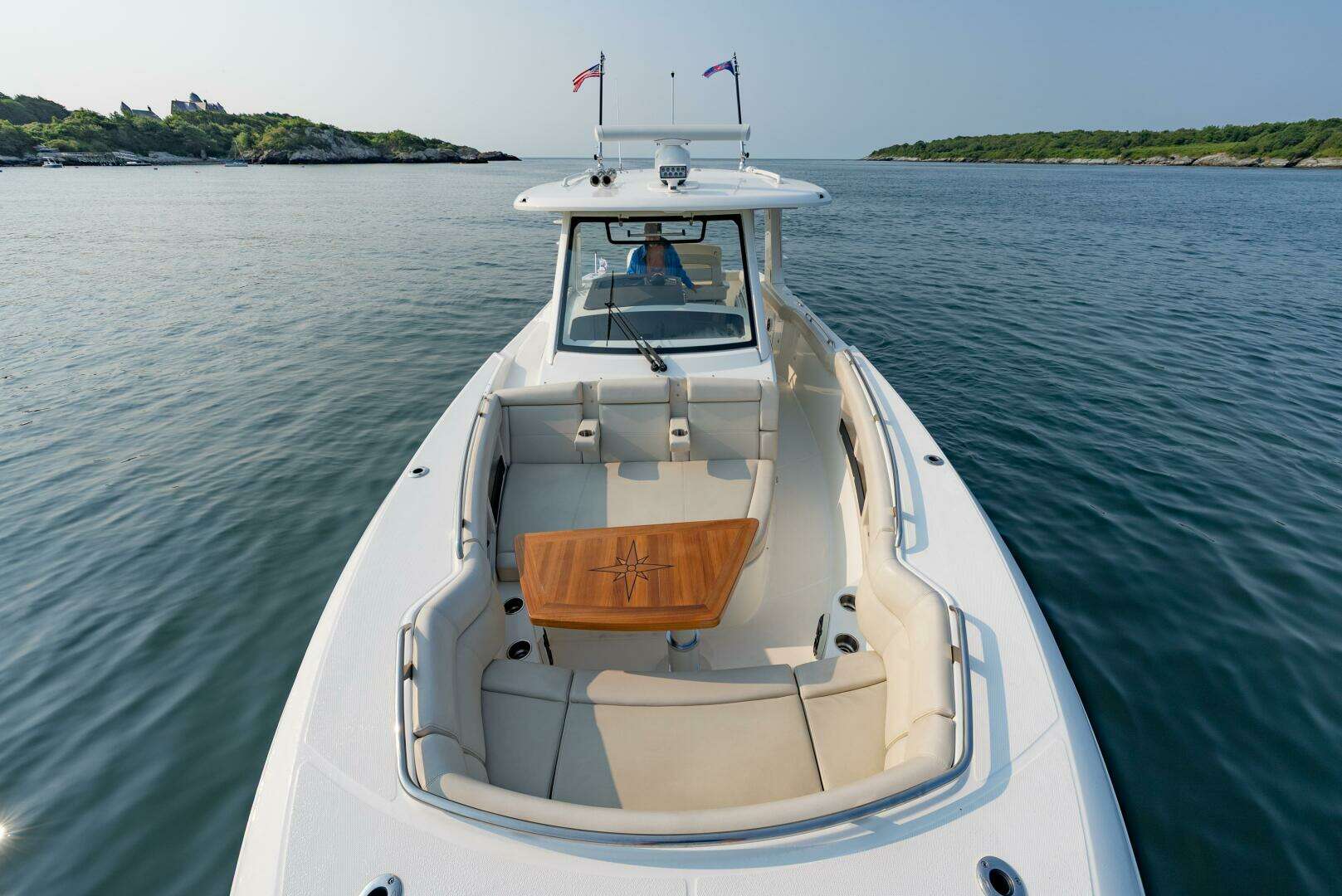 2019 Boston Whaler 350 EX Realm - Image 8