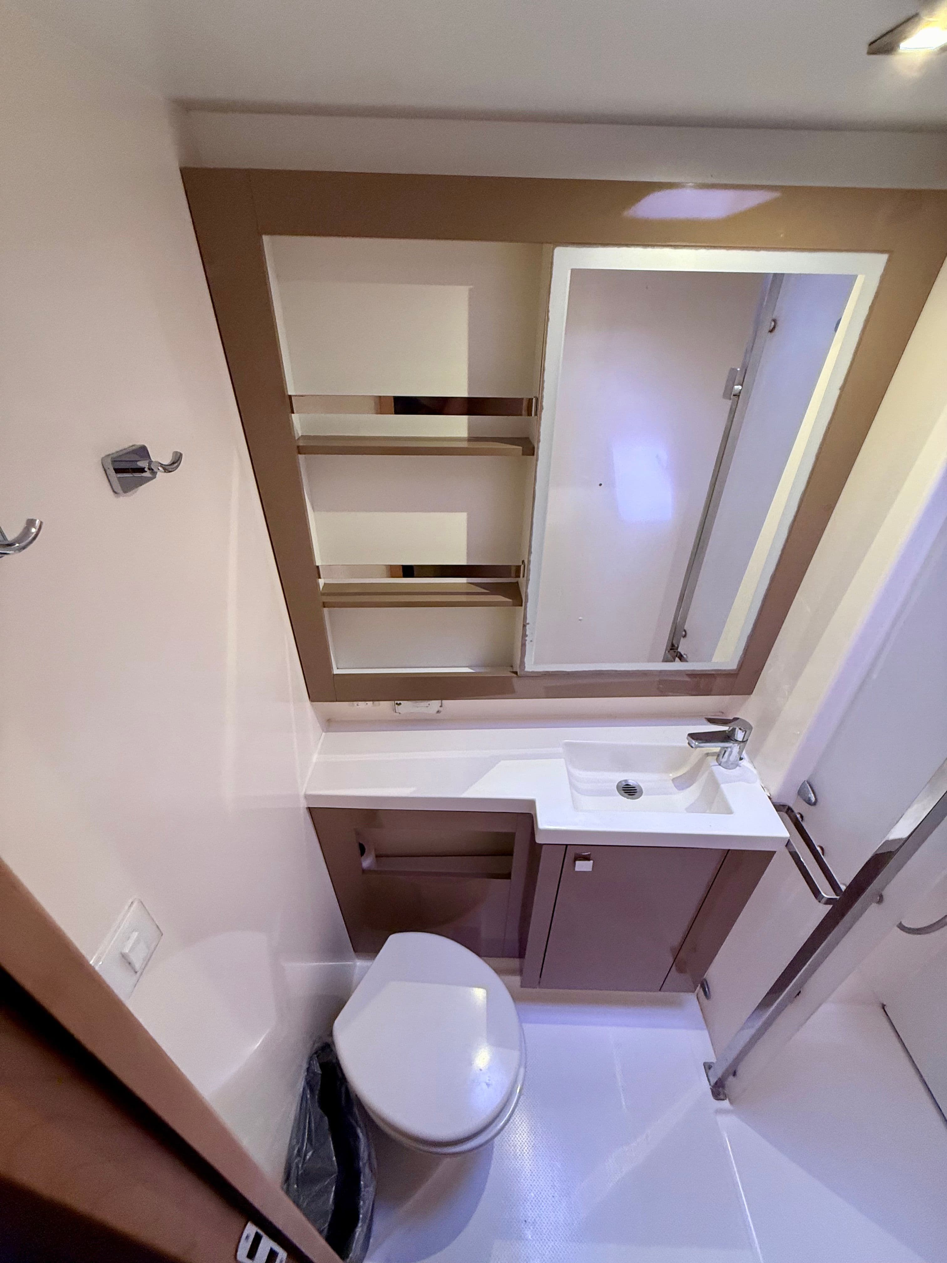 2019 Fountaine Pajot Saona 47 - 59