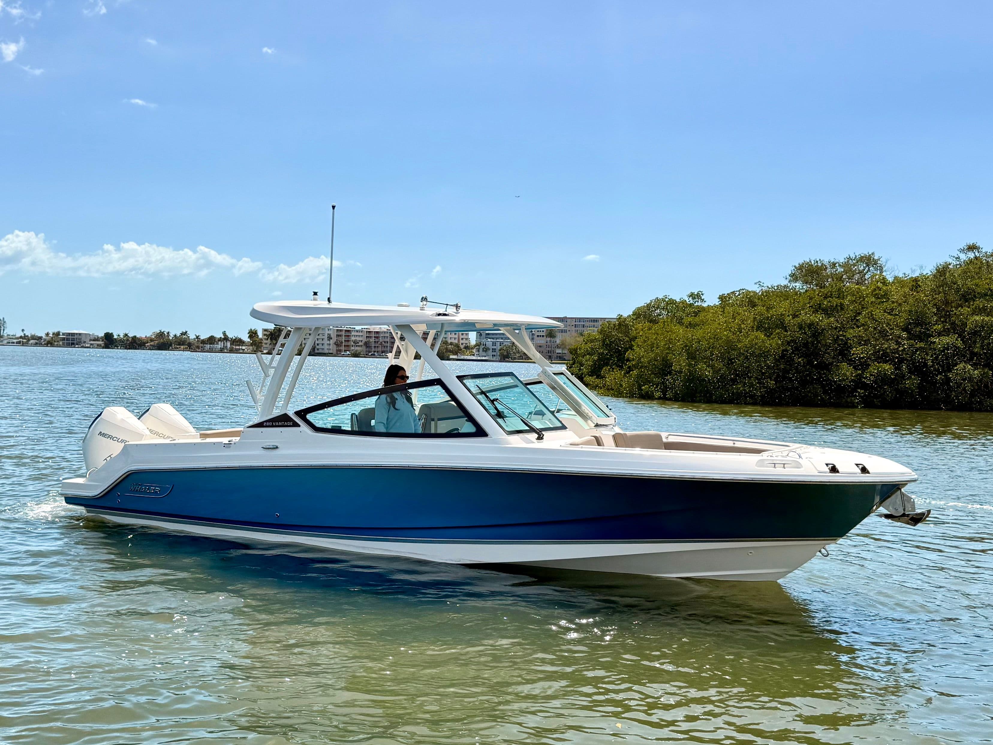 2026 Boston Whaler 280 Vantage - 30