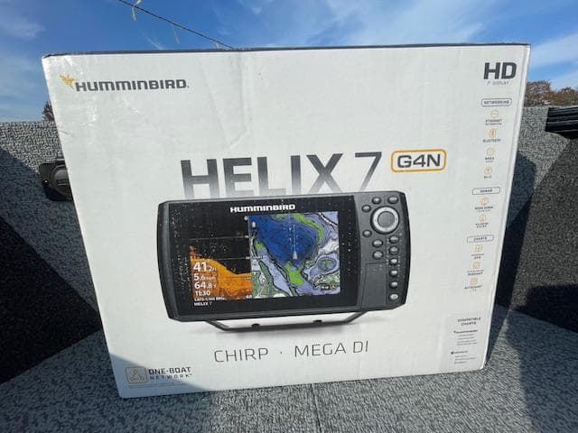 Humminbird Helix 7 G4N fish finder box on Lund 1650 Rebel XL SS boat.