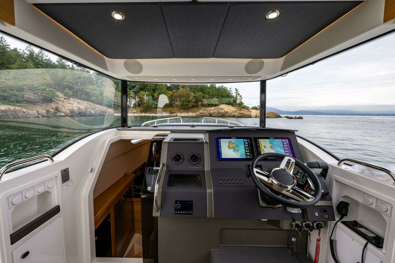 2024 Nimbus C11 - Image 19