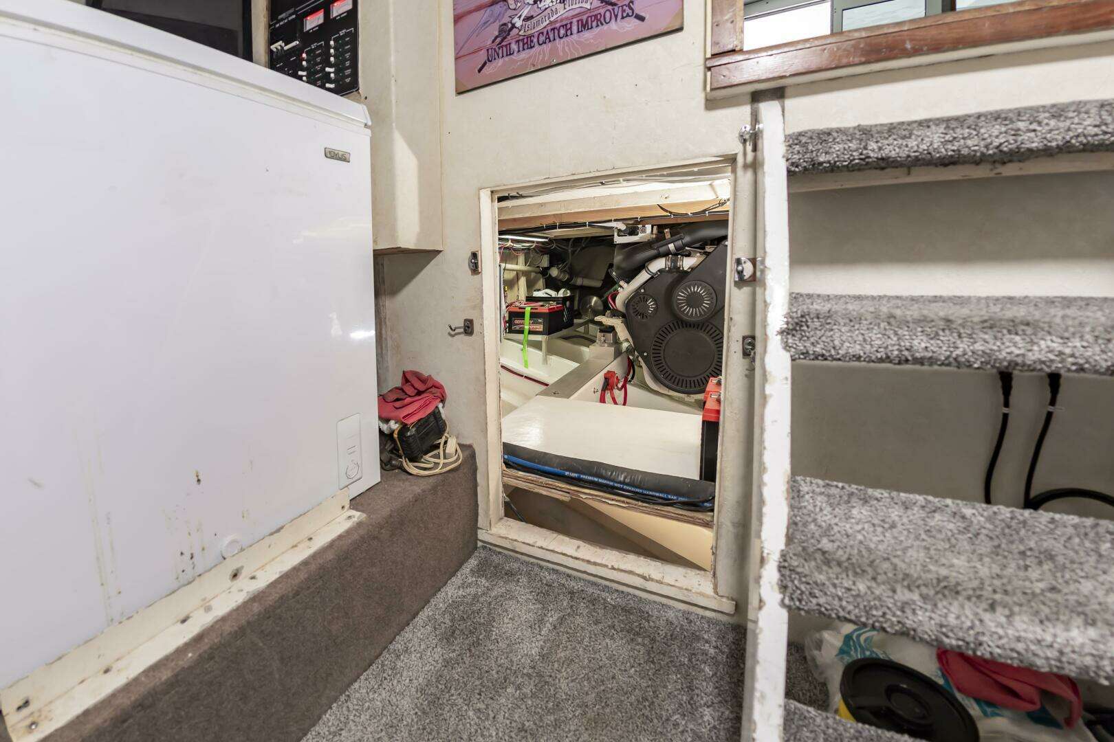 2000 Custom Carolina Terry Guthrie Sportfish - Image 25