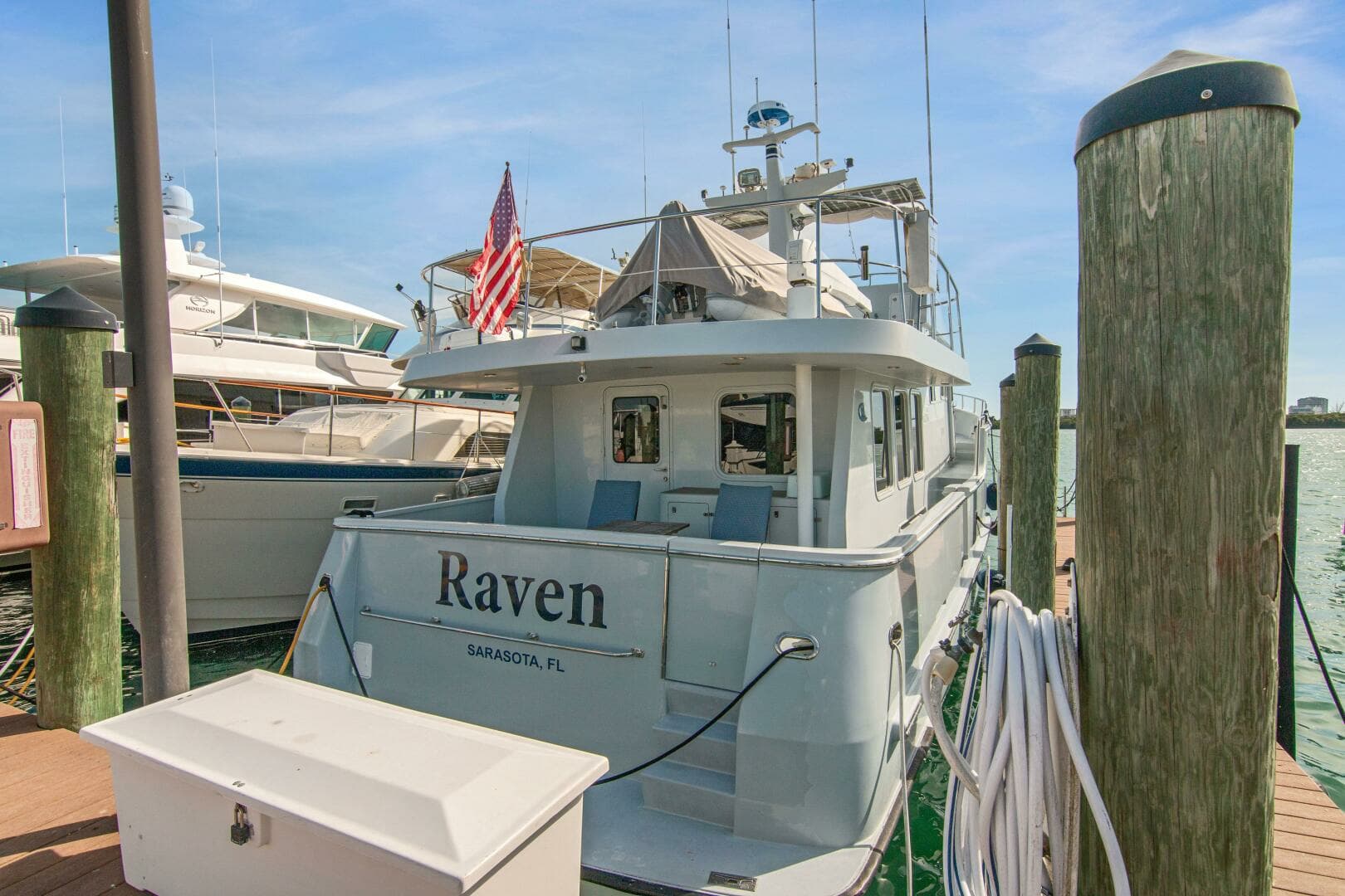 2004 Northern Marine 5700 Expedition - Image 4