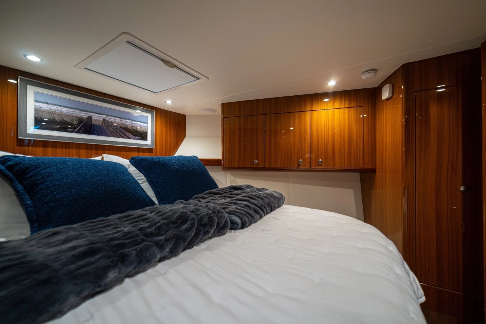 2023 Viking 46 Billfish - Image 19