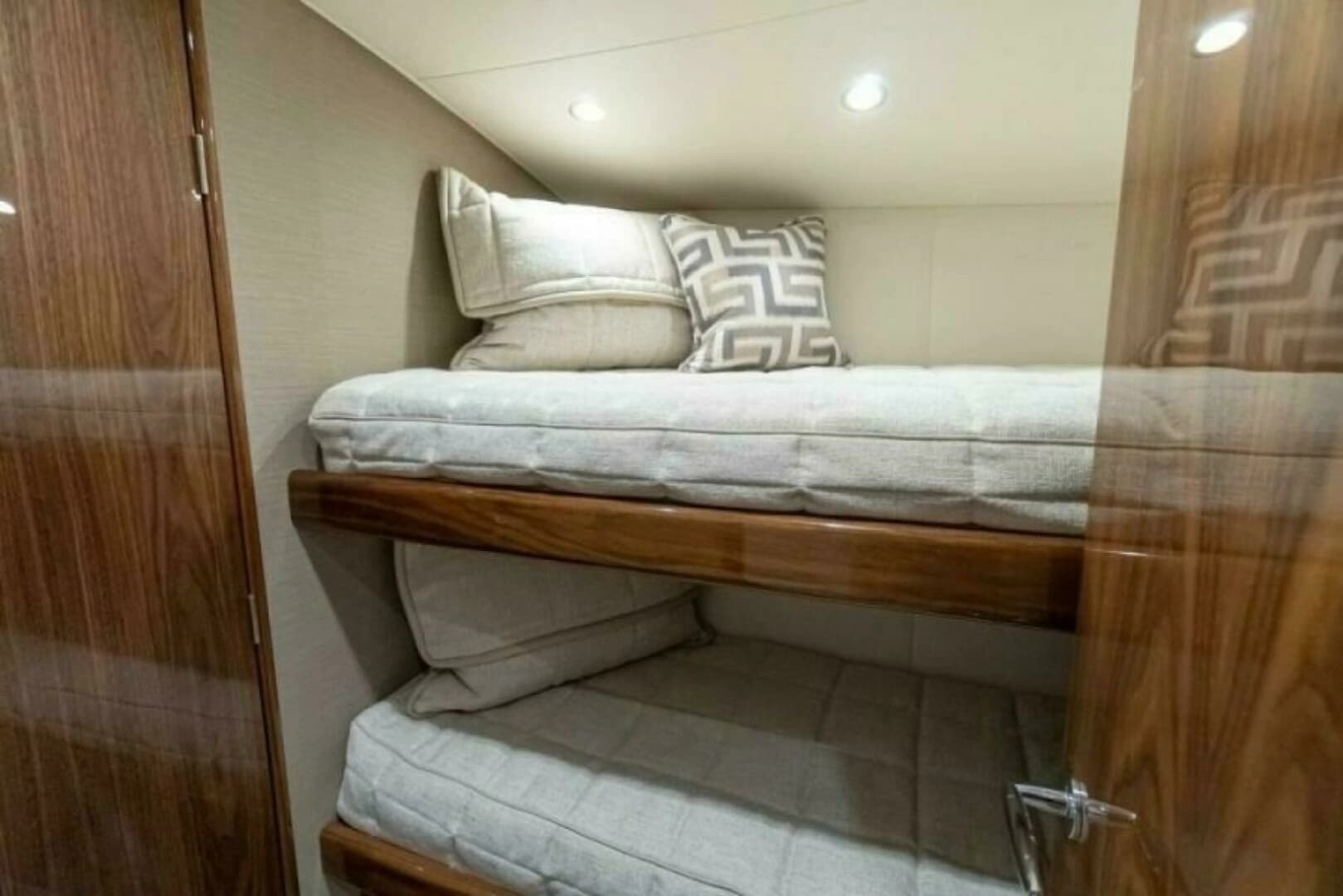 2027 Viking 54 Convertible - Image 8