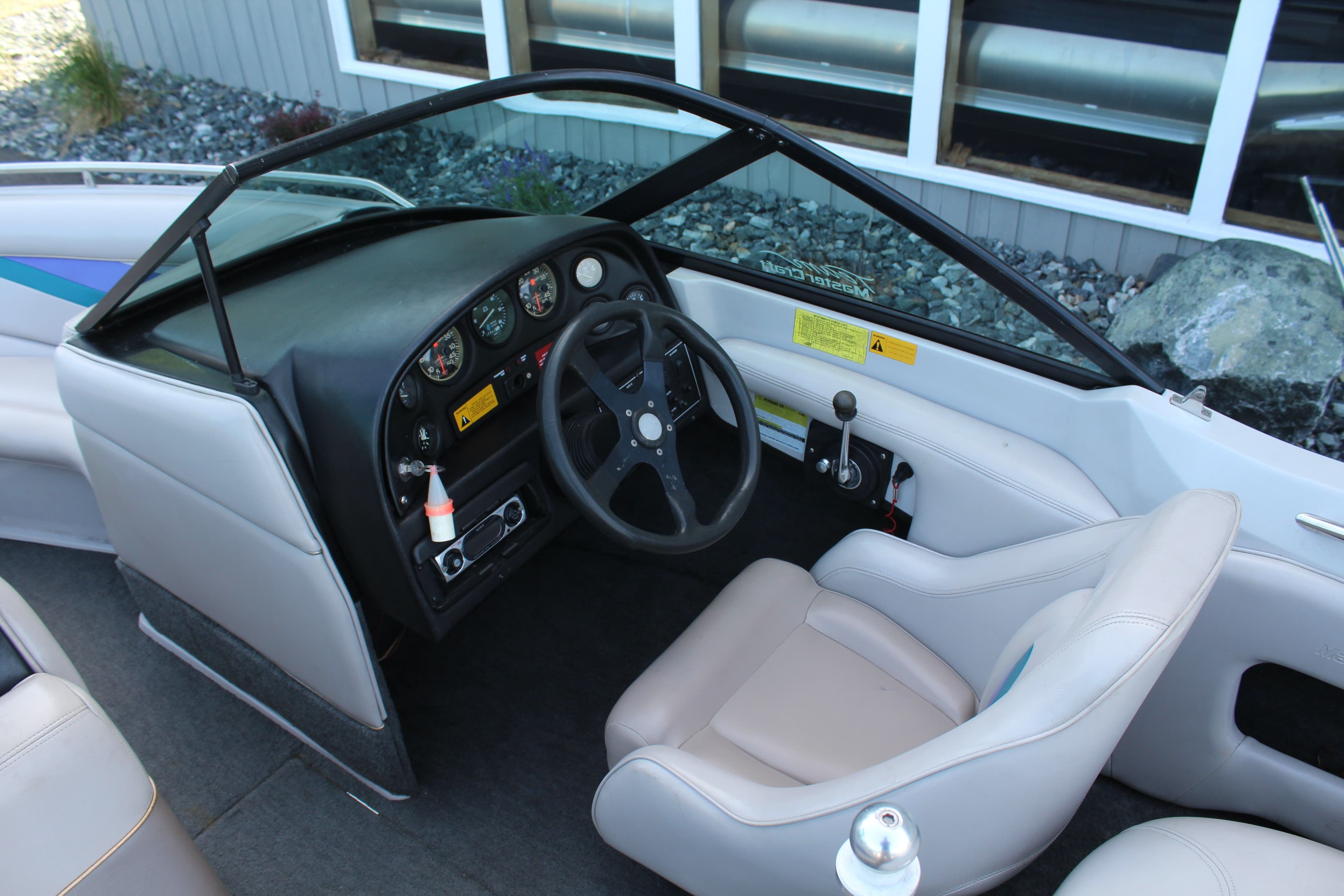 1994 MasterCraft Prostar 205 - 10