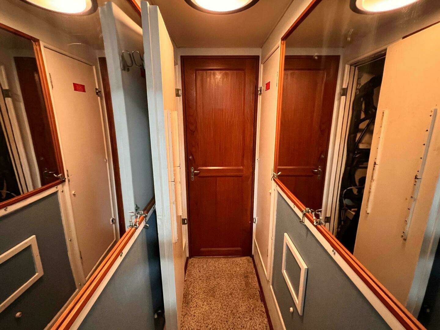 1980 Hatteras 58 MY - Image 42