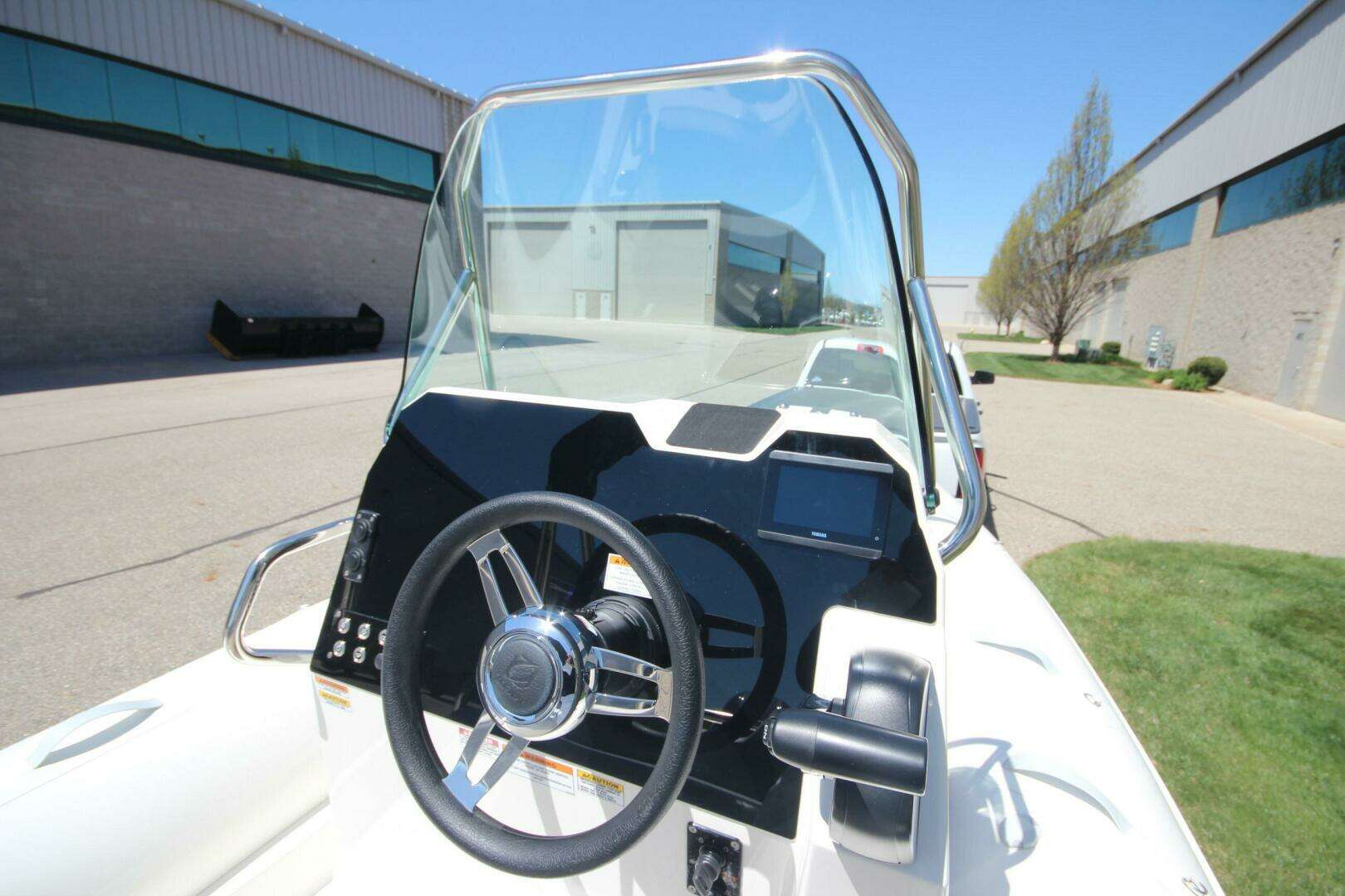 2025 Zodiac Medline 5.8 NEO - Image 23