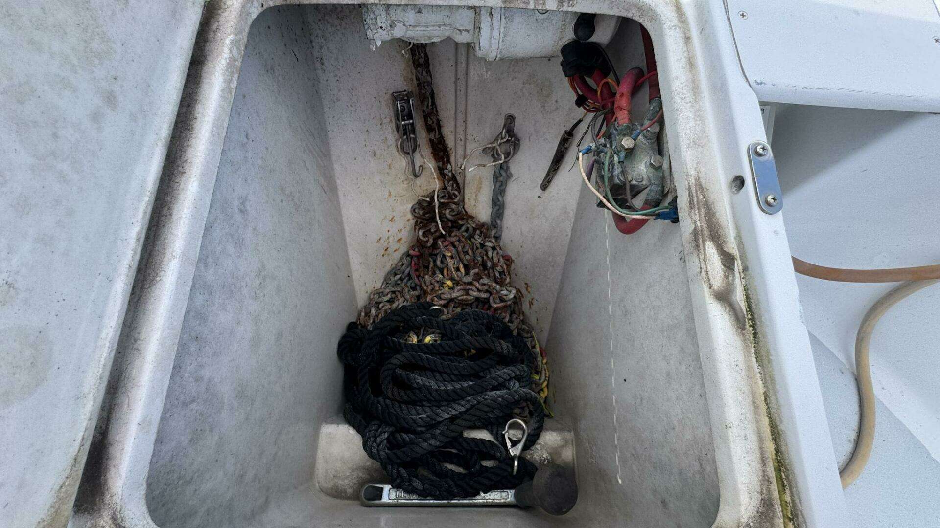 1999 Mainship 350 Trawler - Image 40