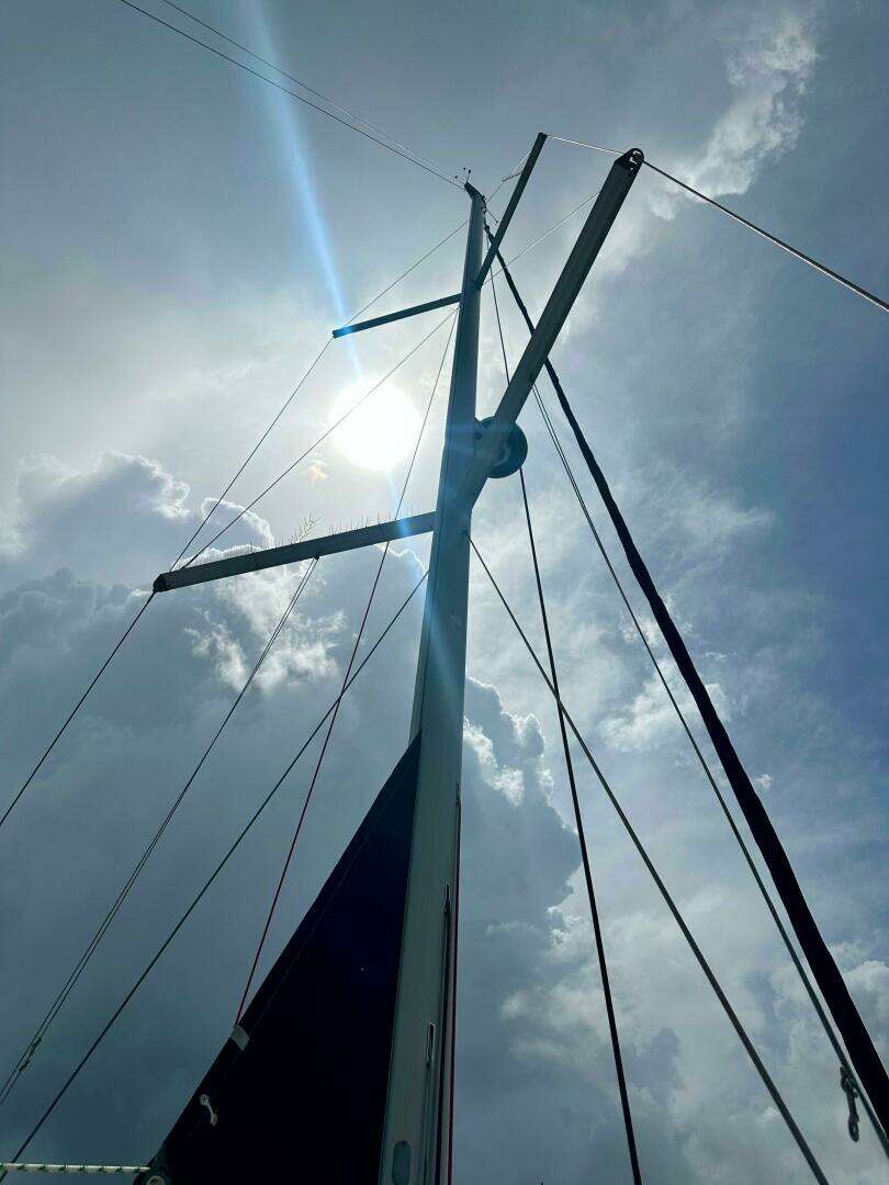 2015 Beneteau Oceanis 45 - Image 35
