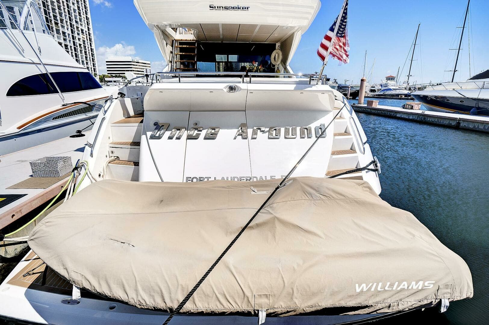 2017 Sunseeker 68 Sport Yacht - Image 4