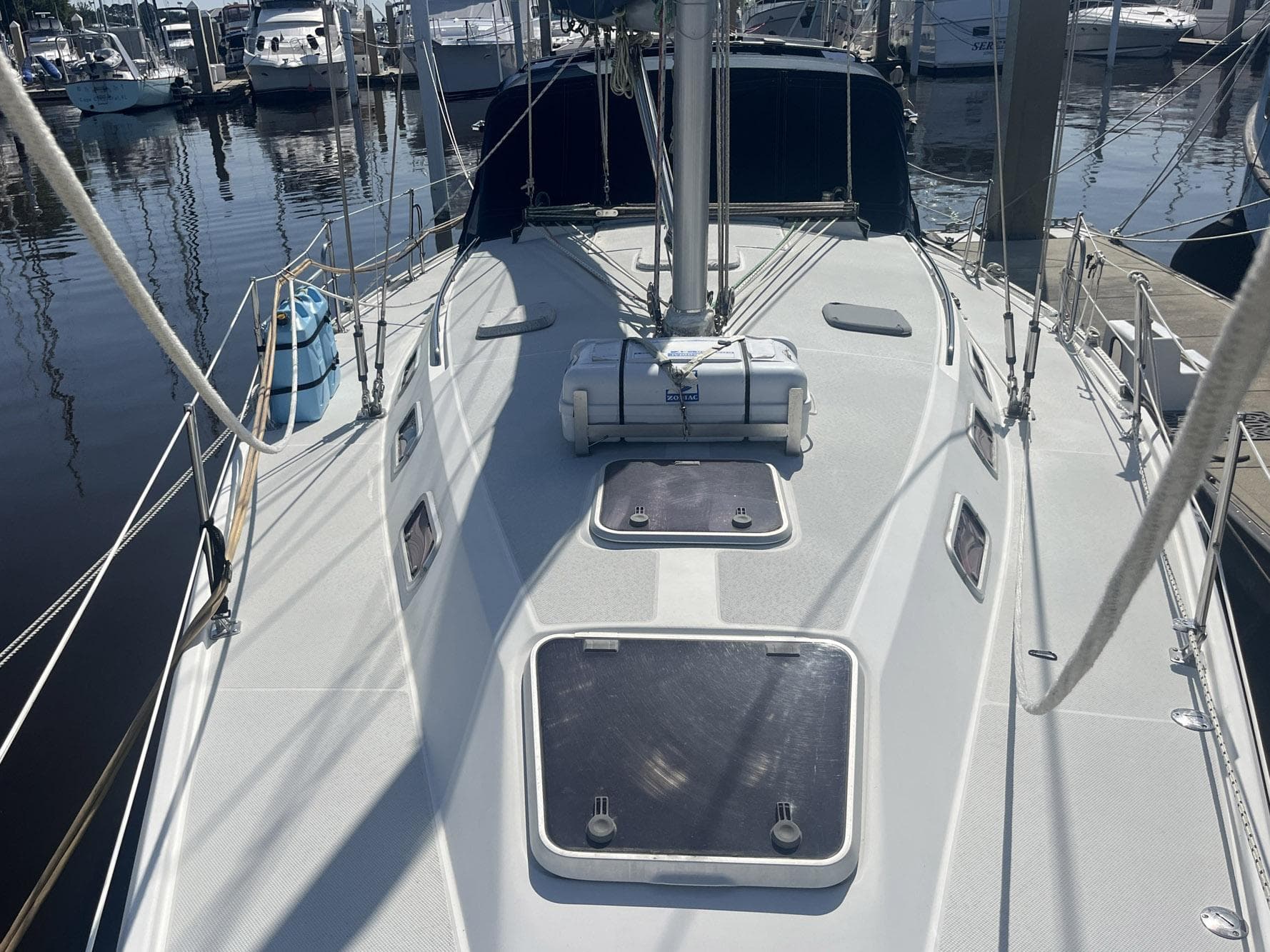 1999 Catalina 42 MkII sailboat deck view at marina.