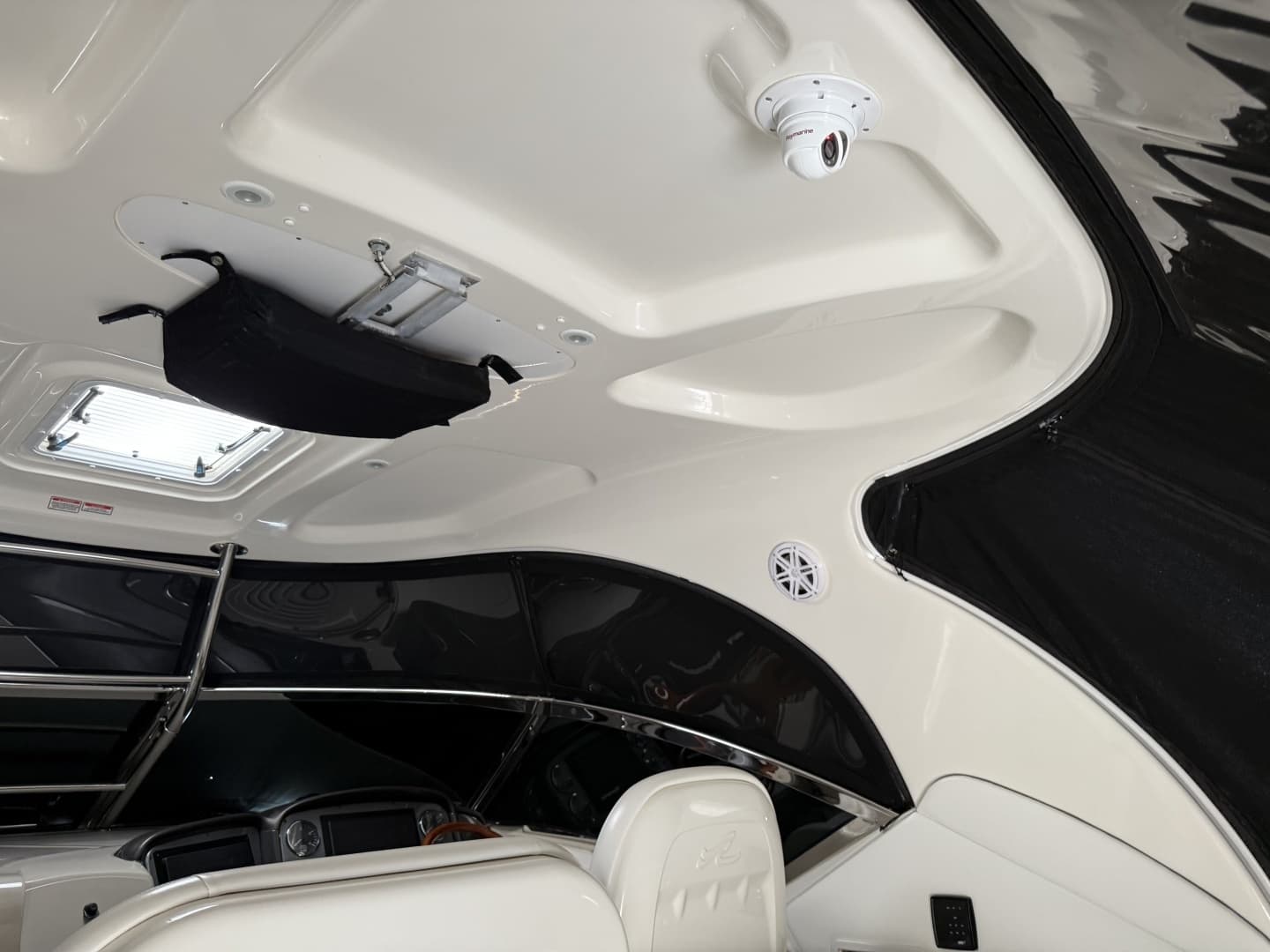 2007 Sea Ray 40 Sundancer - Image 9