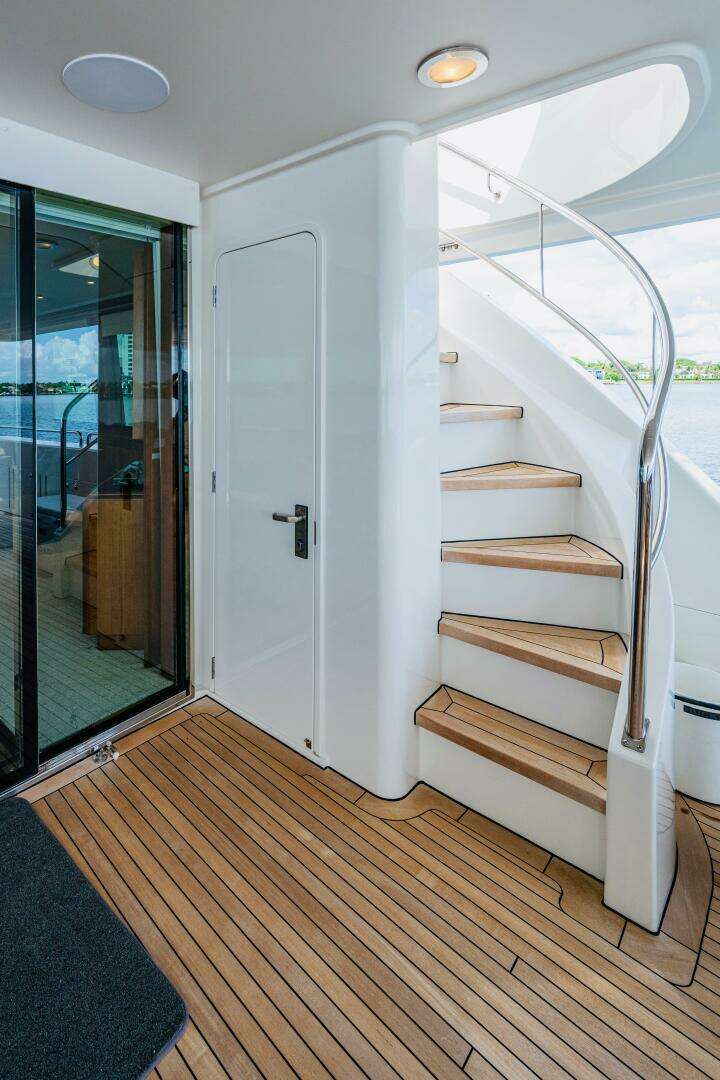 2006 Westport W112 - Image 37
