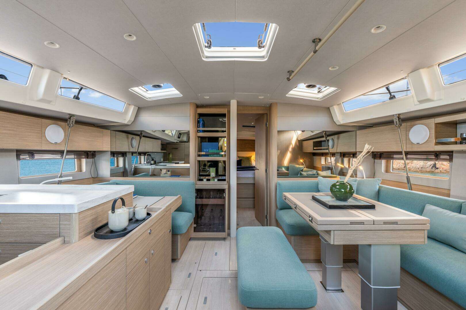 2026 Beneteau Oceanis 52 - Image 4