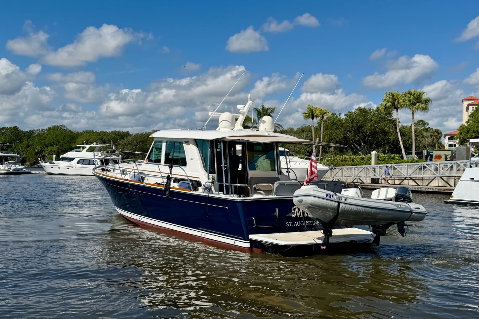 2016 Sabre 48 Salon Express - Image 13