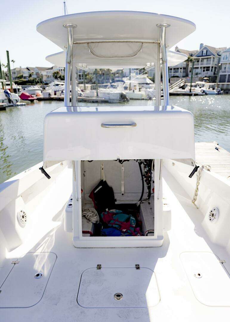 2022 Conch 27CC - Image 16