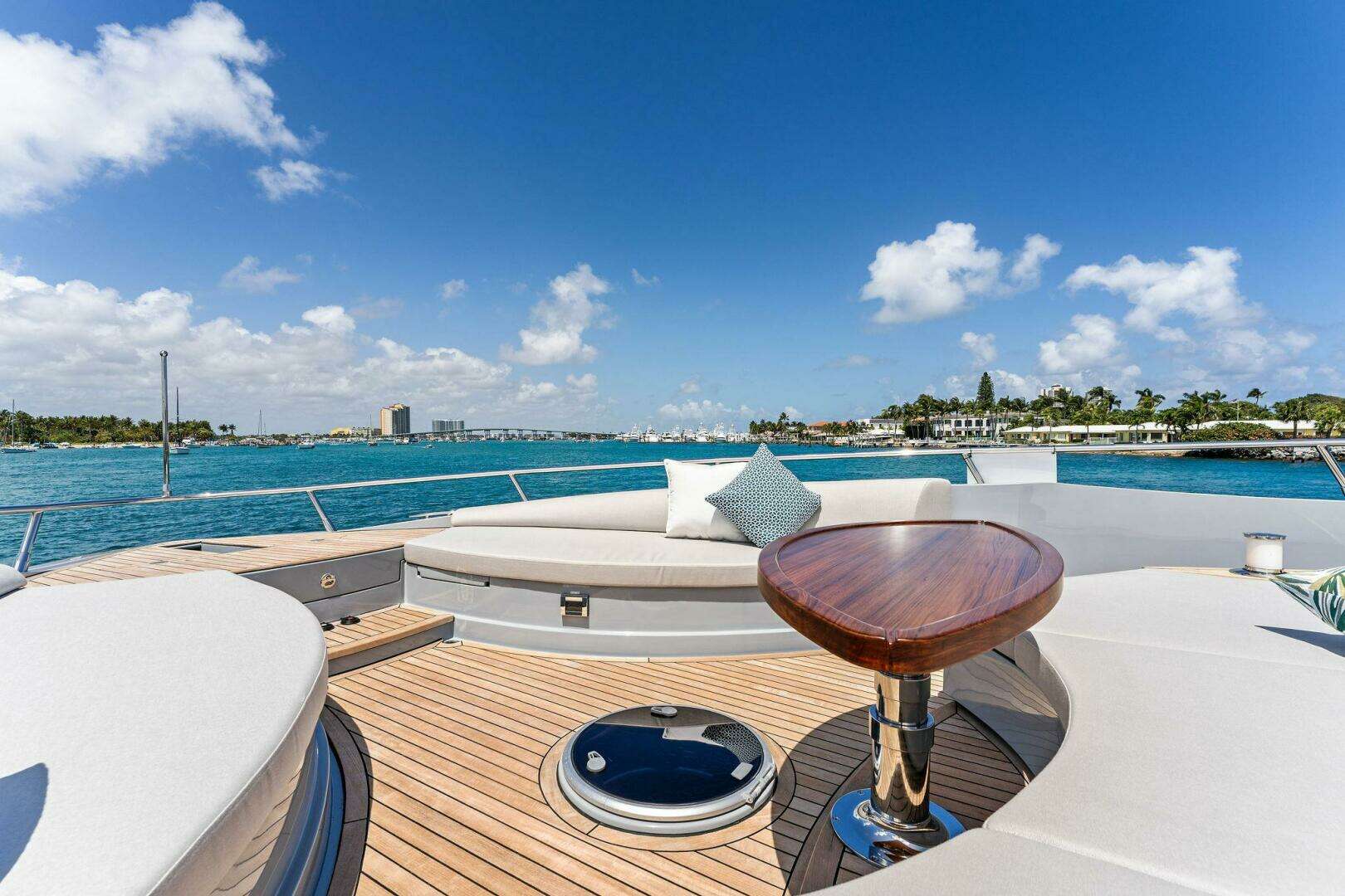 2027 Aquitalia Yachts Flybridge - Image 58