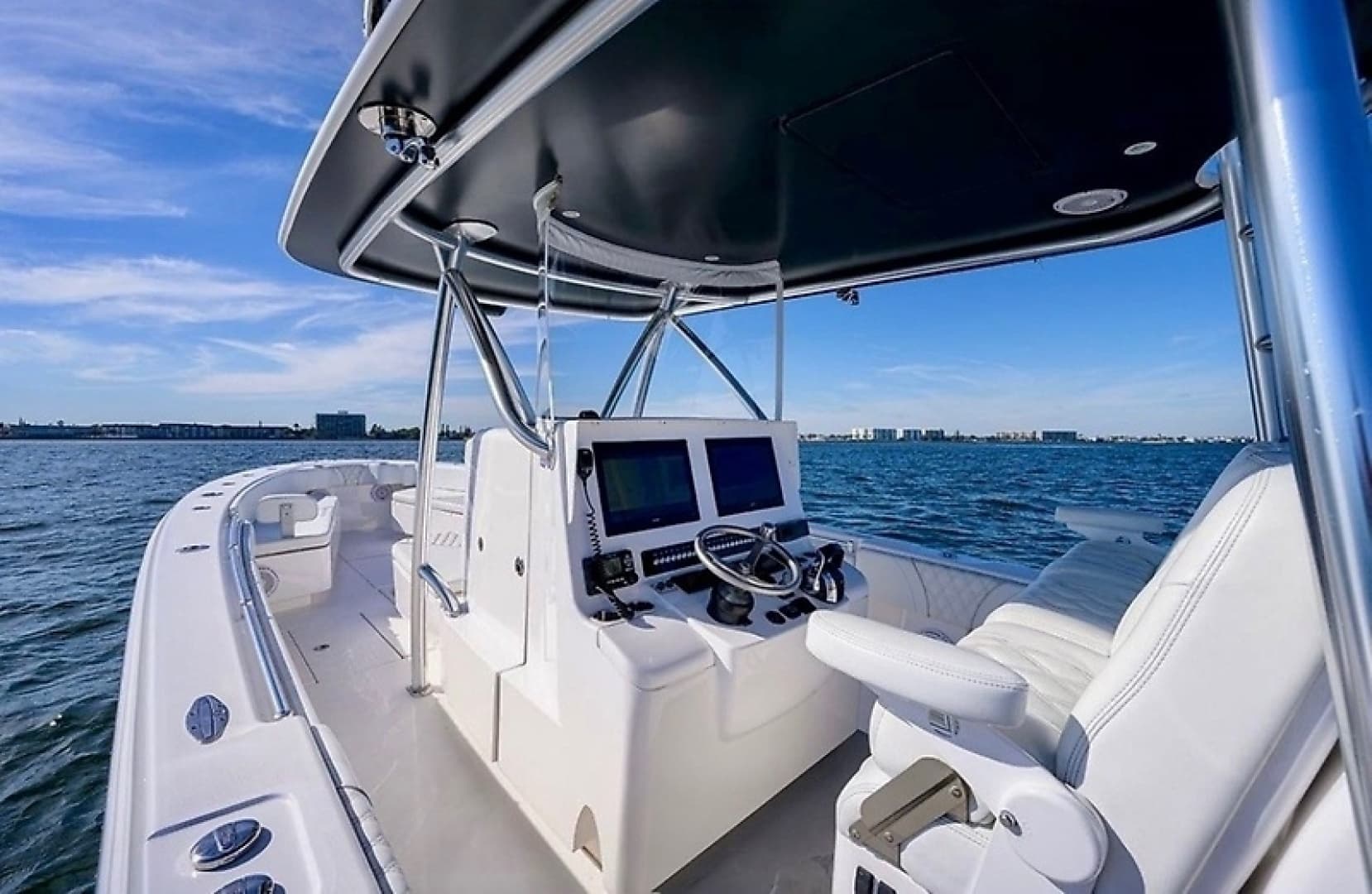 2019 Contender Center Console - Image 3