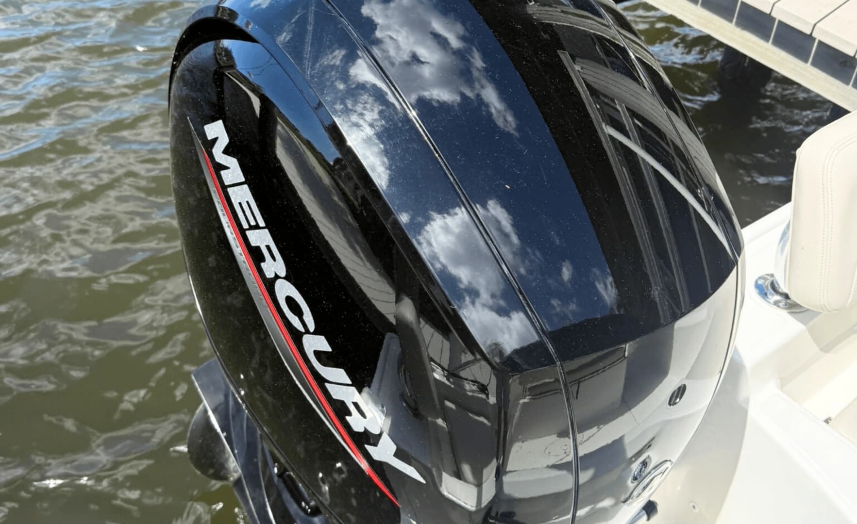 2023 Boston Whaler 190 Montauk - Image 25