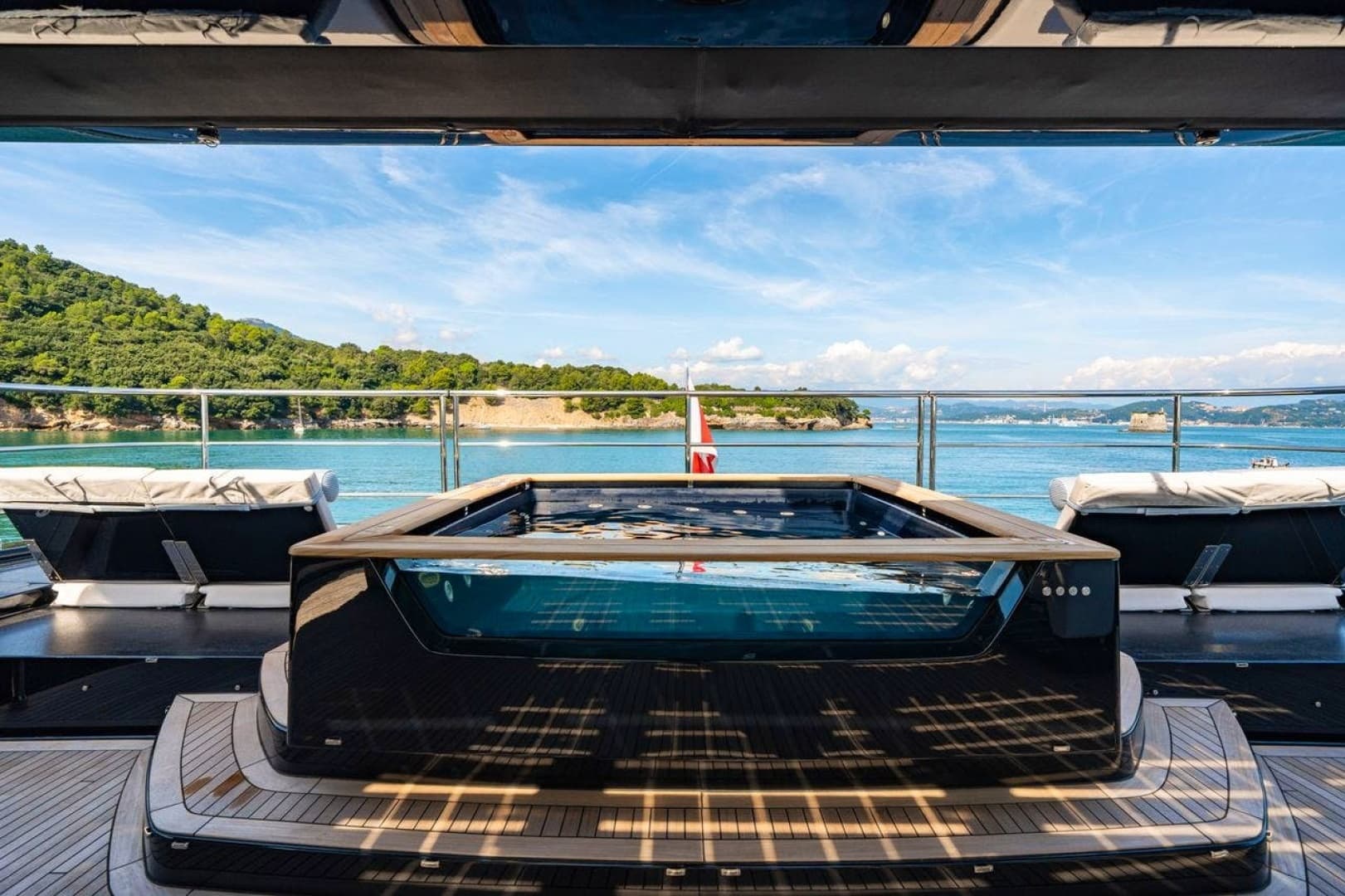 2025 SUNREEF YACHTS Sunreef 100 Power - Image 22