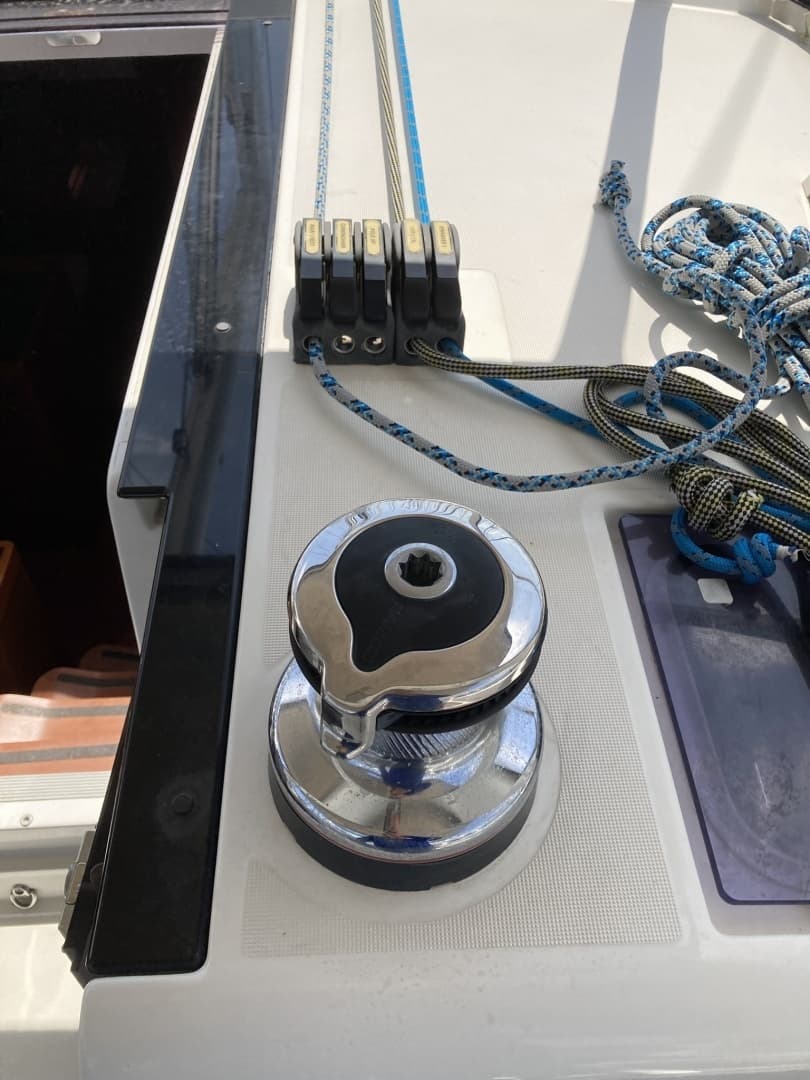 2018 Beneteau Oceanis 48 - Image 18