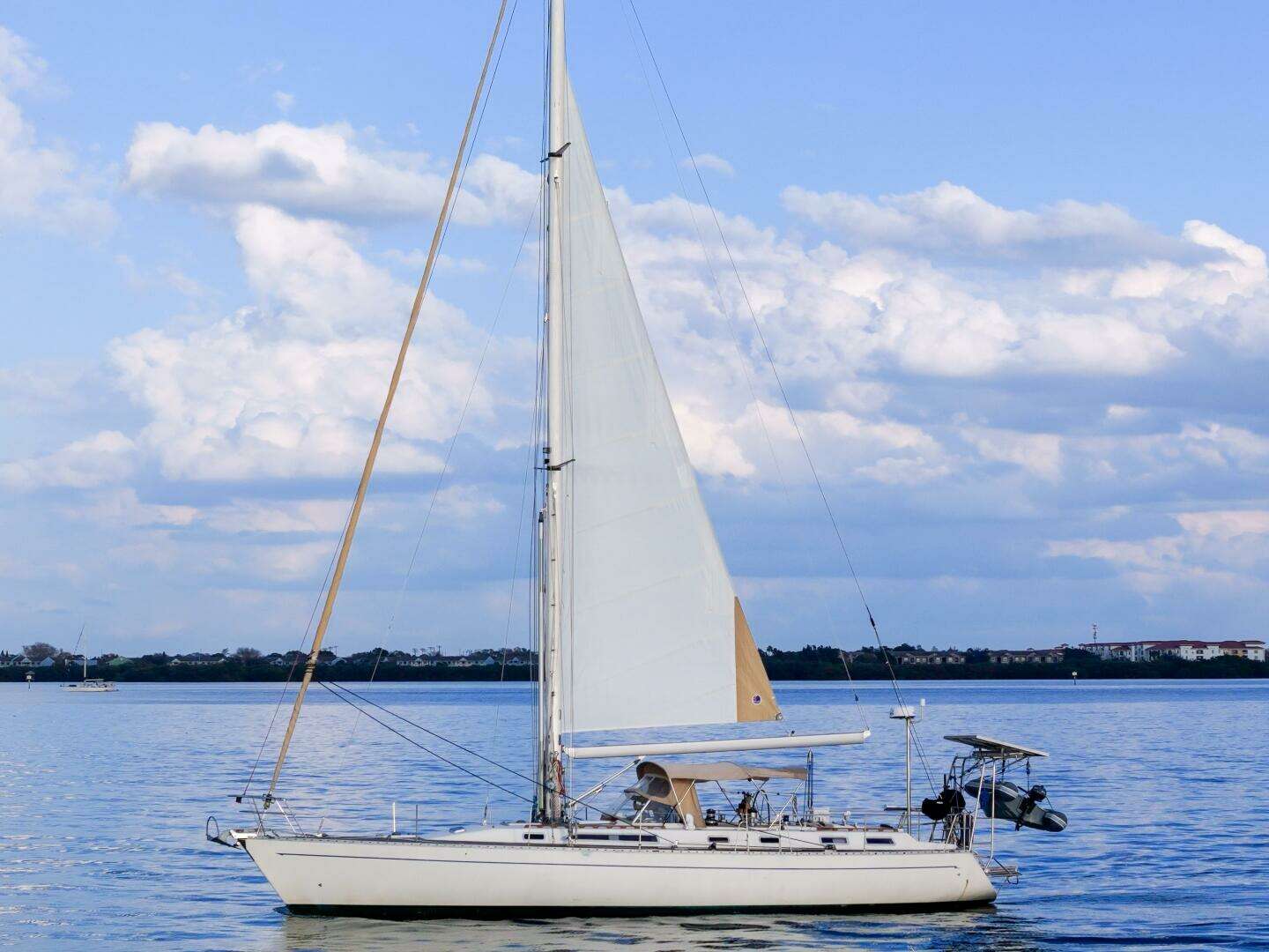 1991 Oyster Lightwave 48 - Image 92