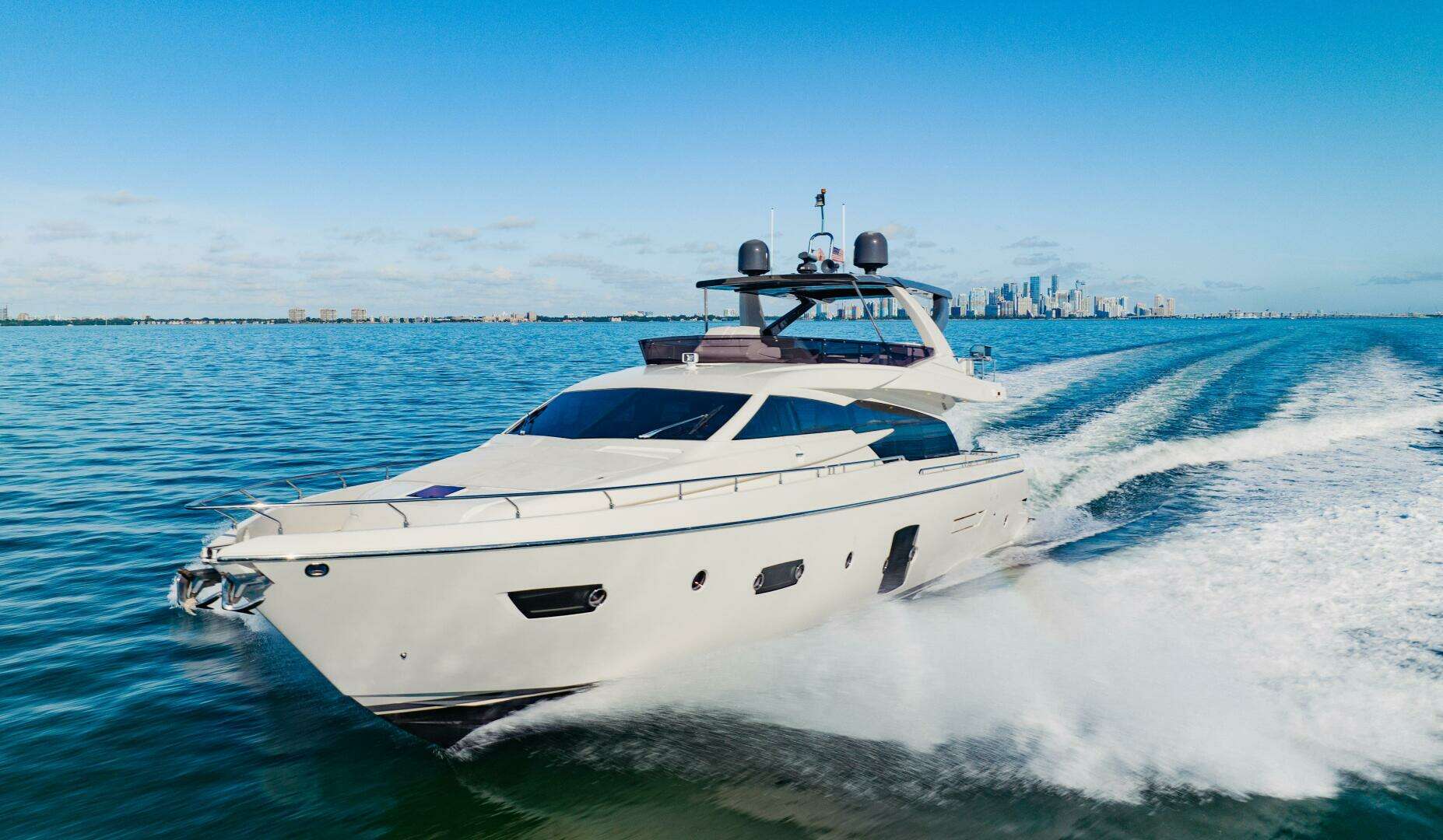 2017 Ferretti Yachts 750 - Image 2