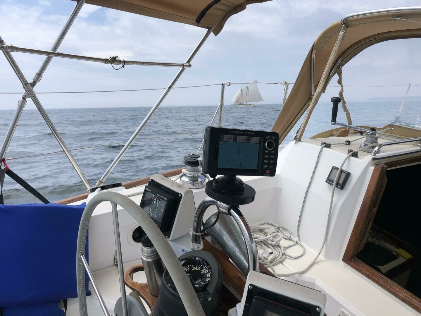 1994 Sabre 34 - Image 12