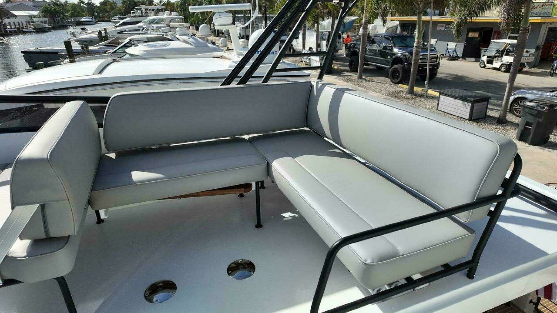 2027 Targa 41 - Image 62