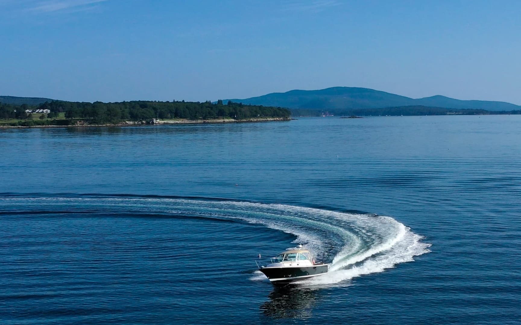 2005 Hunt Surfhunter 29 - Image 4