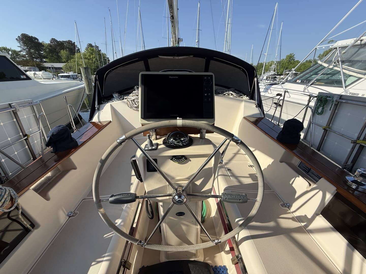 2003 Island Packet 380 - Image 16