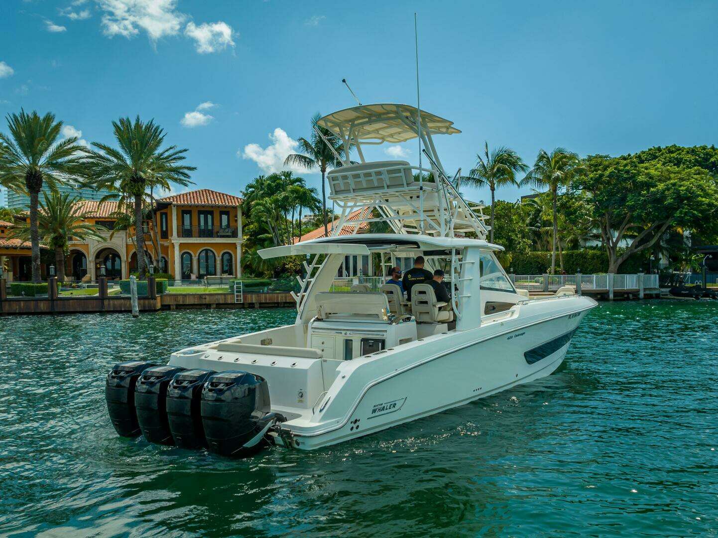2016 Boston Whaler — - Image 6