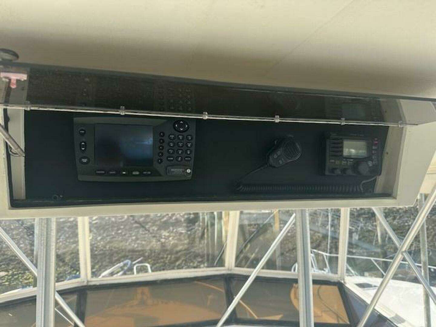 1988 Viking 45 Convertible - Image 29