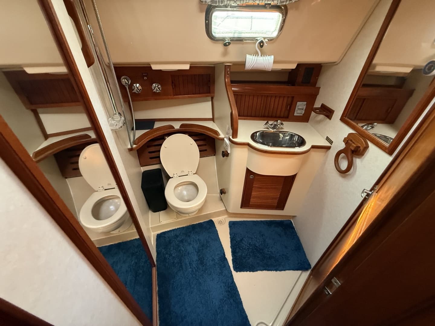 2003 Island Packet 380 - Image 33