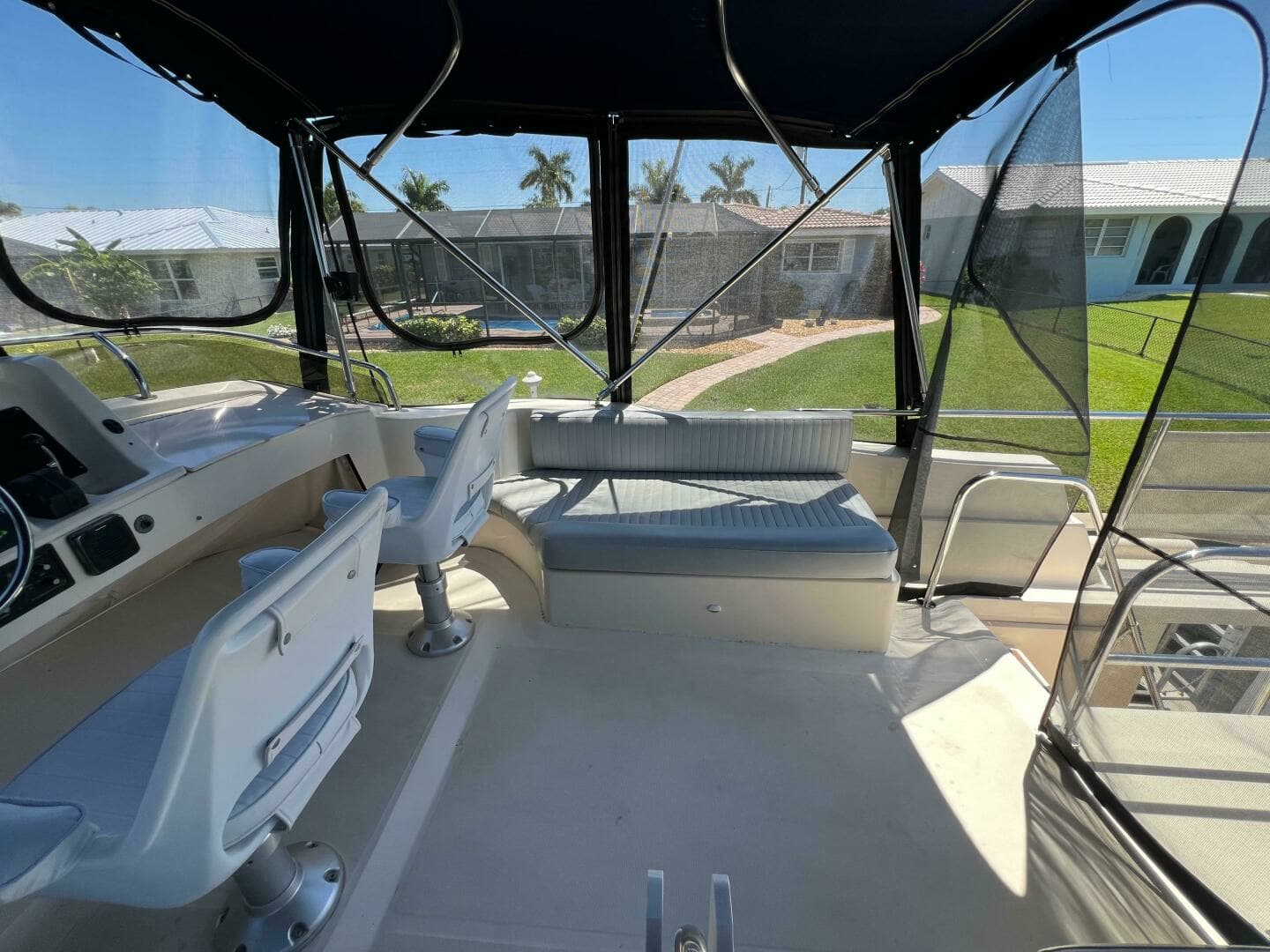 2005 Mainship 34 - Image 15