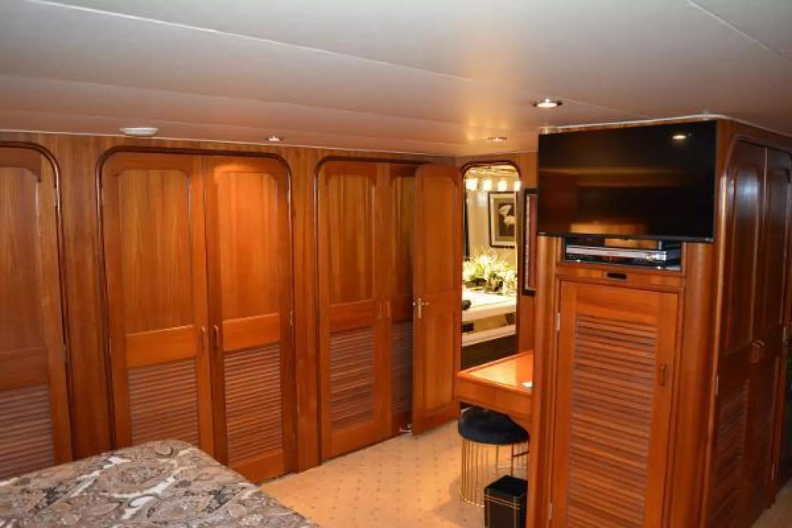 1989 Viking Motor Yacht - Image 81