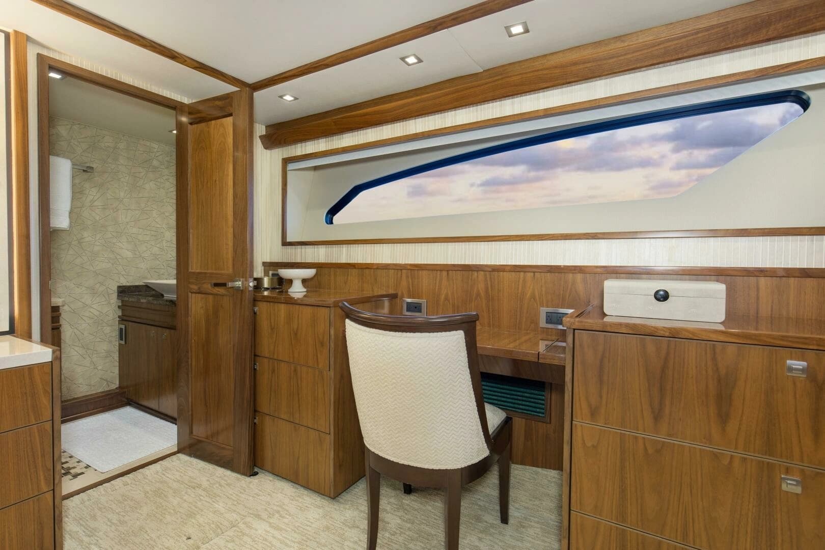 2016 Viking 92 Enclosed Bridge - Image 26