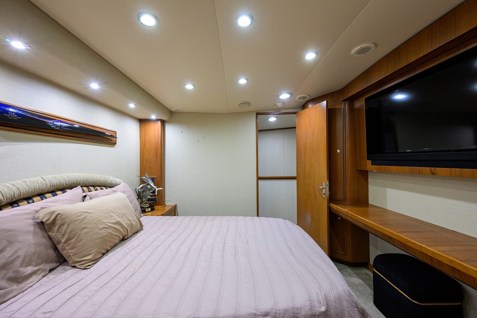 2003 American Custom Yachts — - Image 57
