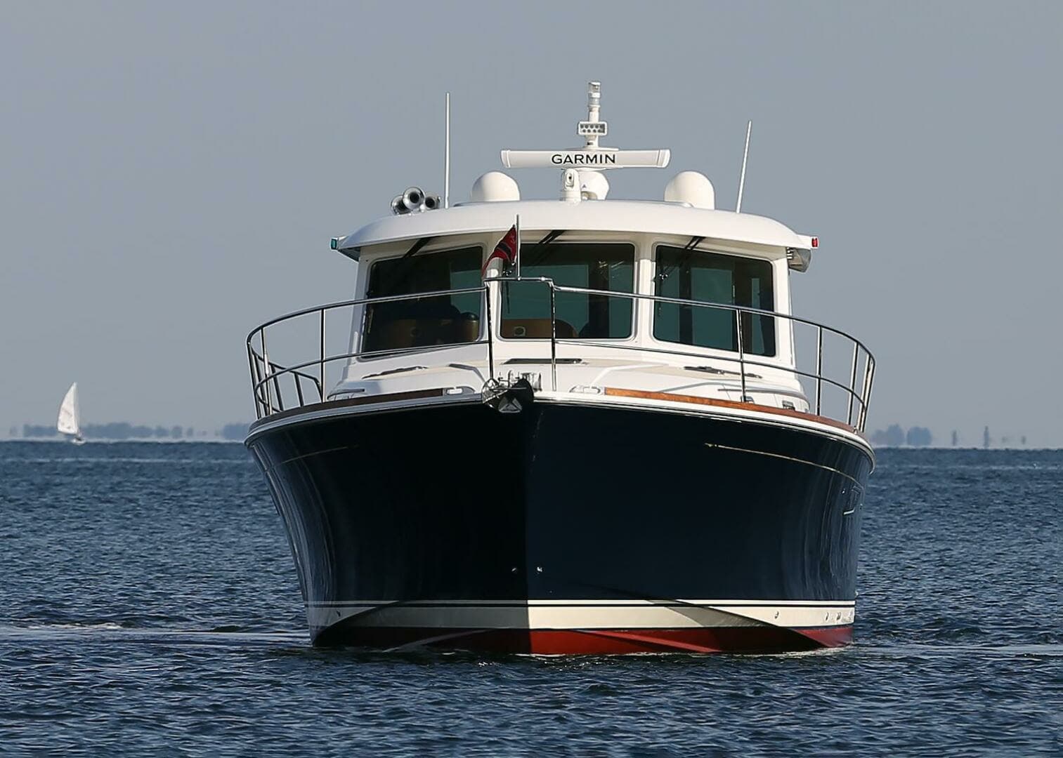 2017 Sabre 48 Salon Express - Image 2