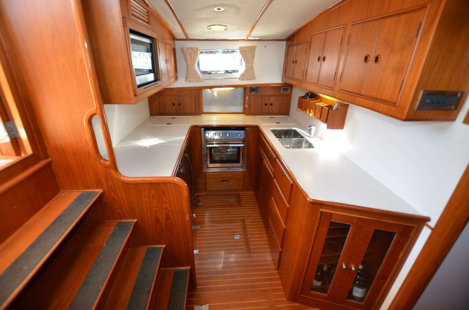2000 Grand Banks Eastbay HX - Image 27