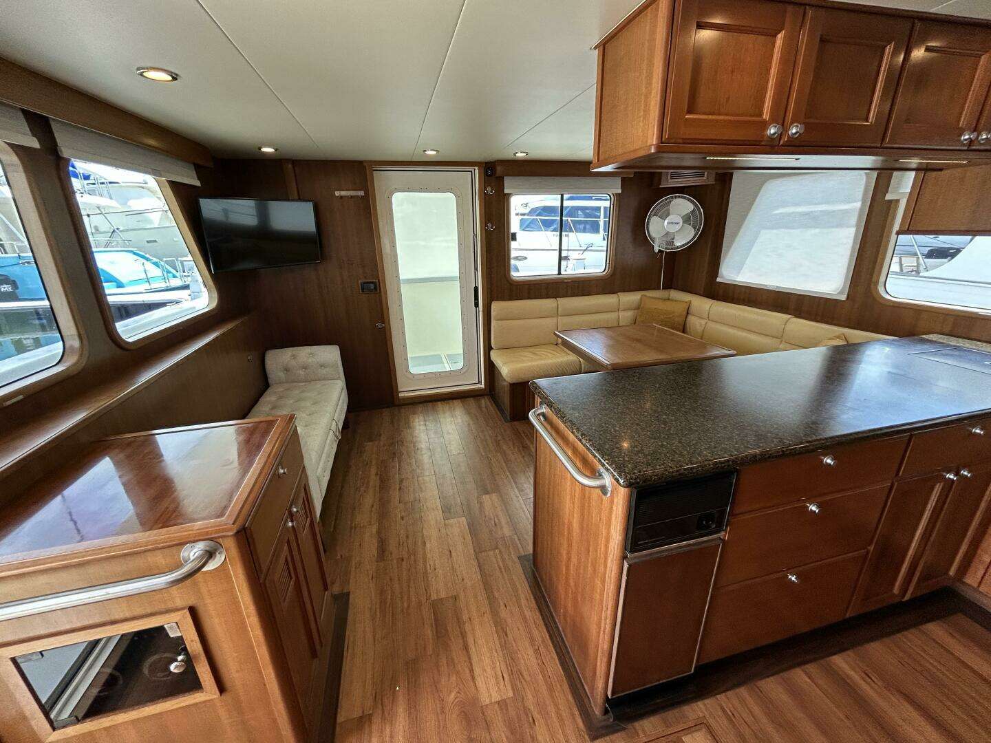 2008 Northwest NW45 - Image 34