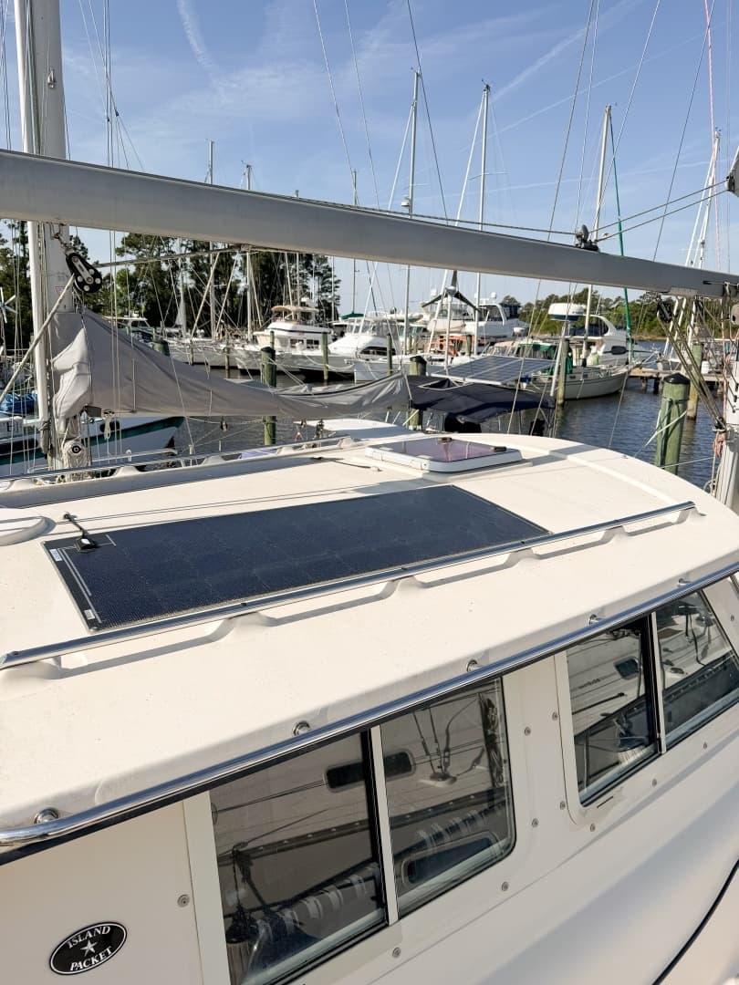 2007 Island Packet SP Cruiser - Image 10
