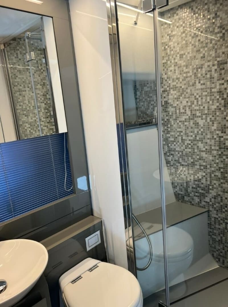 2018 Pershing — - Image 8