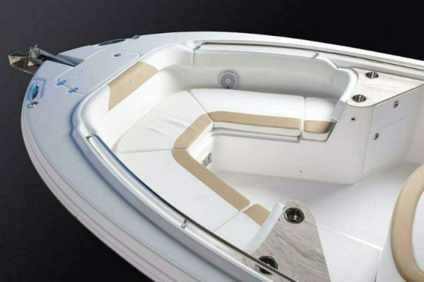2025 Edgewater 262CC - Image 4